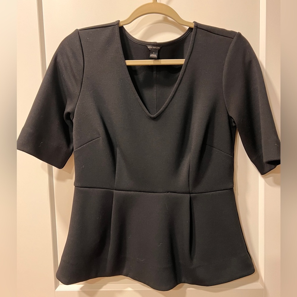 Ann Taylor black business top